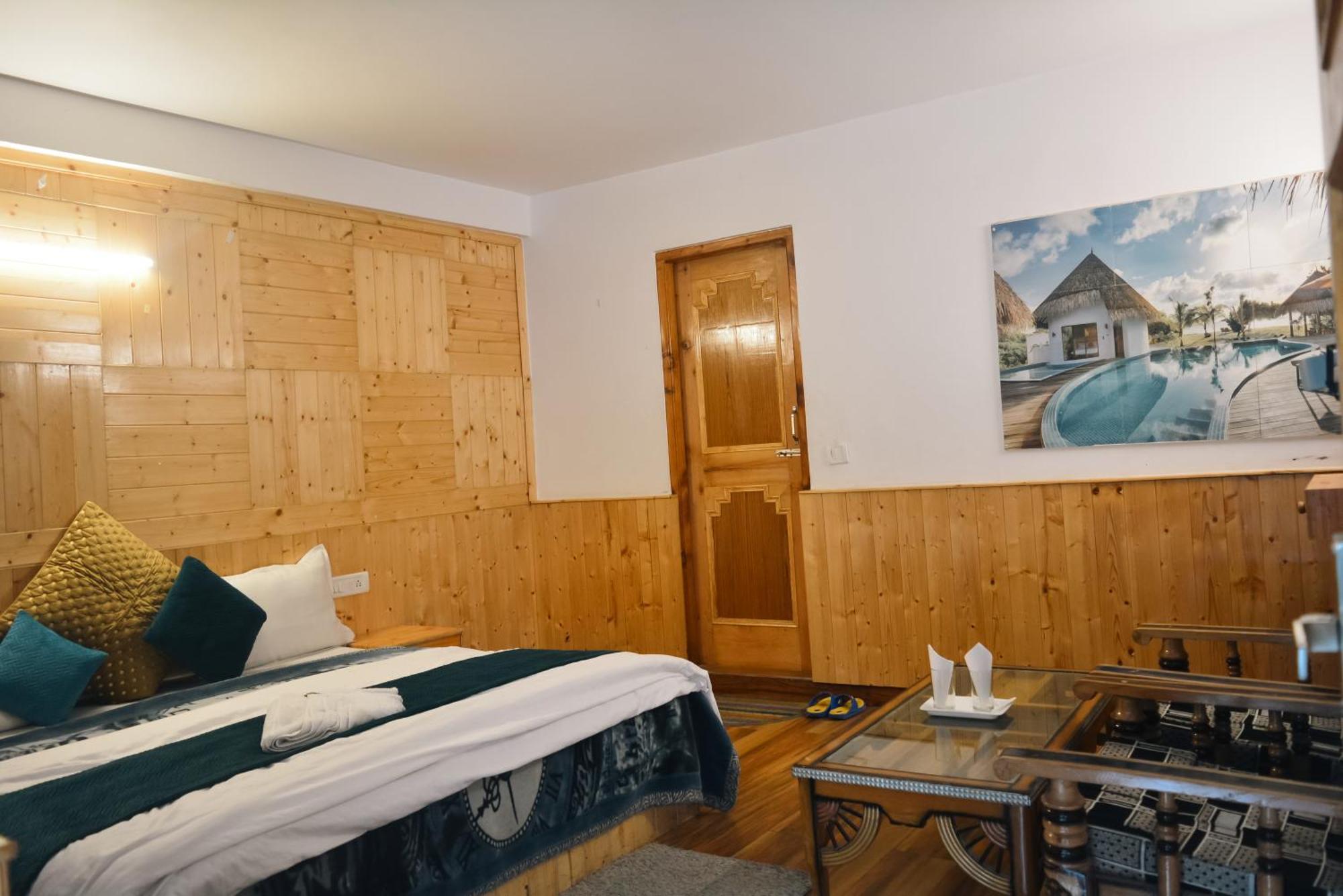 Hotel Neelgiri - Manali Diaries ภายนอก รูปภาพ